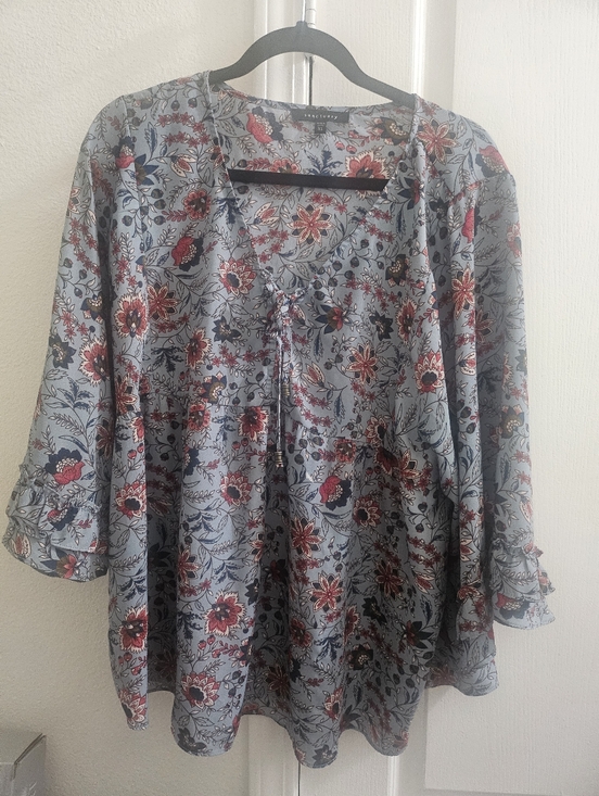 Sanctuary Tops - Sanctuary Blue Floral Tie-Front Tunic with Red Accents